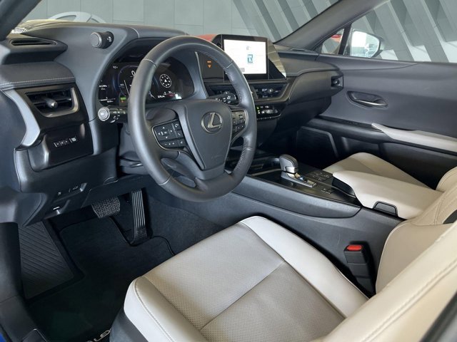 Certified 2025 Lexus UX 300h FWD image 11