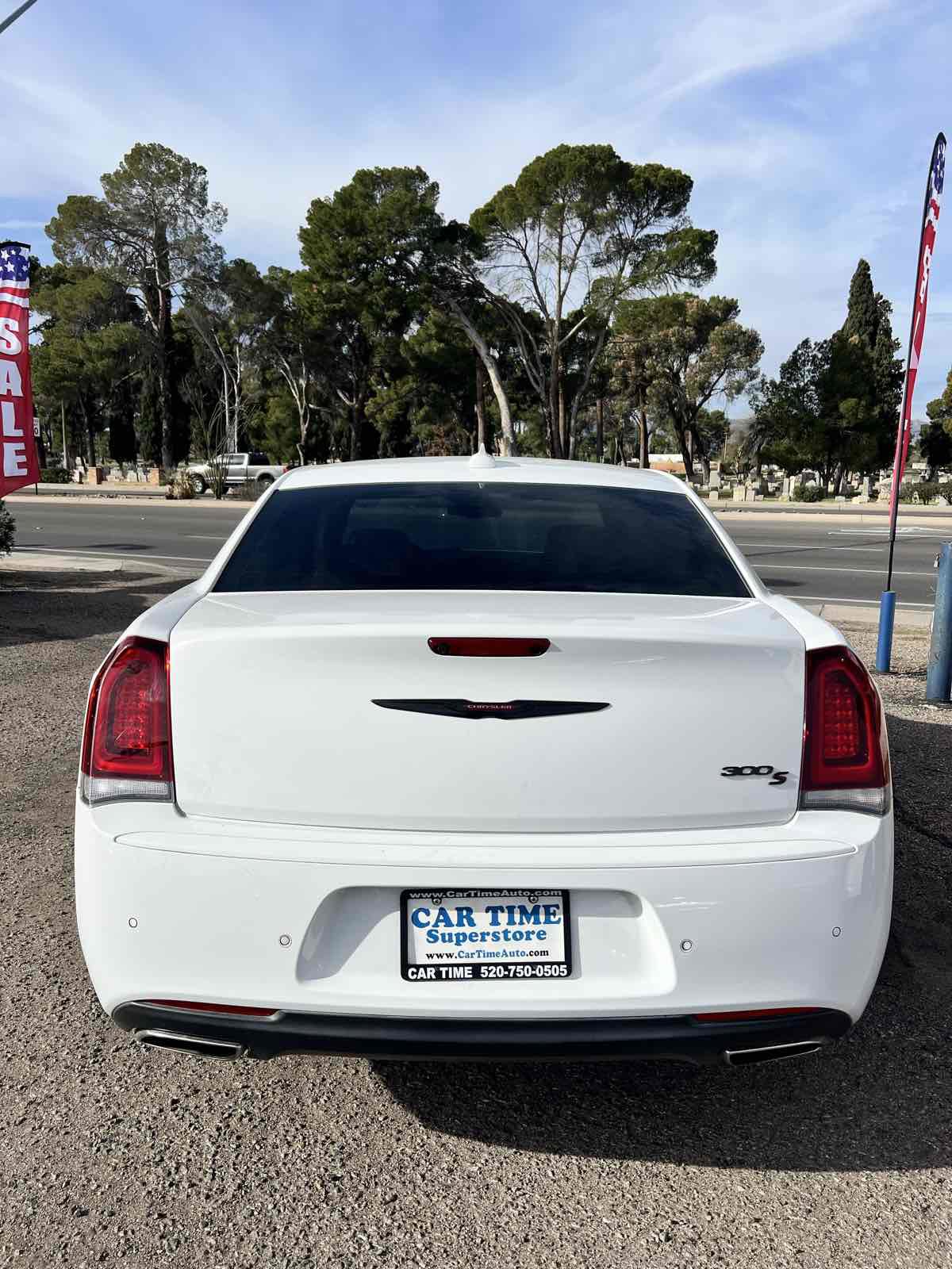 Used 2023 Chrysler 300 S w/ Comfort Group image 4