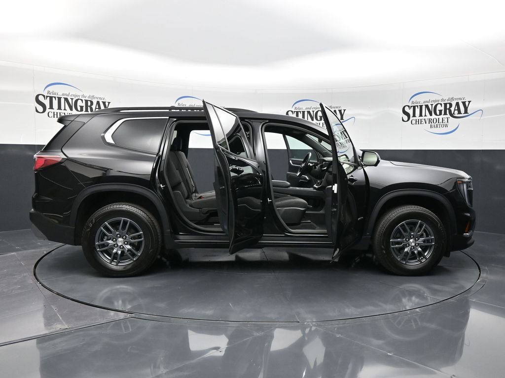 Used 2025 GMC Acadia Elevation image 27