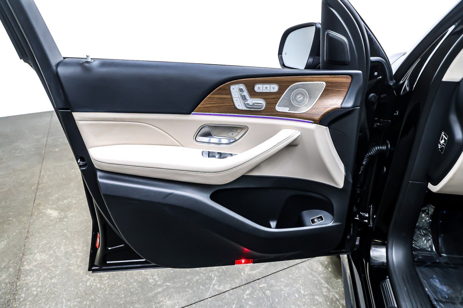 Certified 2024 Mercedes-Benz GLE 350 4MATIC image 23