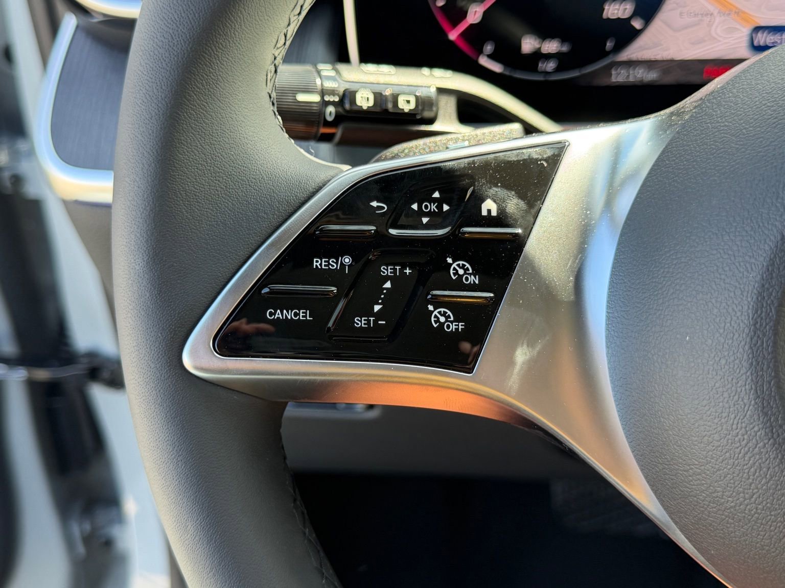 New 2026 Mercedes-Benz GLC 300 GLC 300 image 23