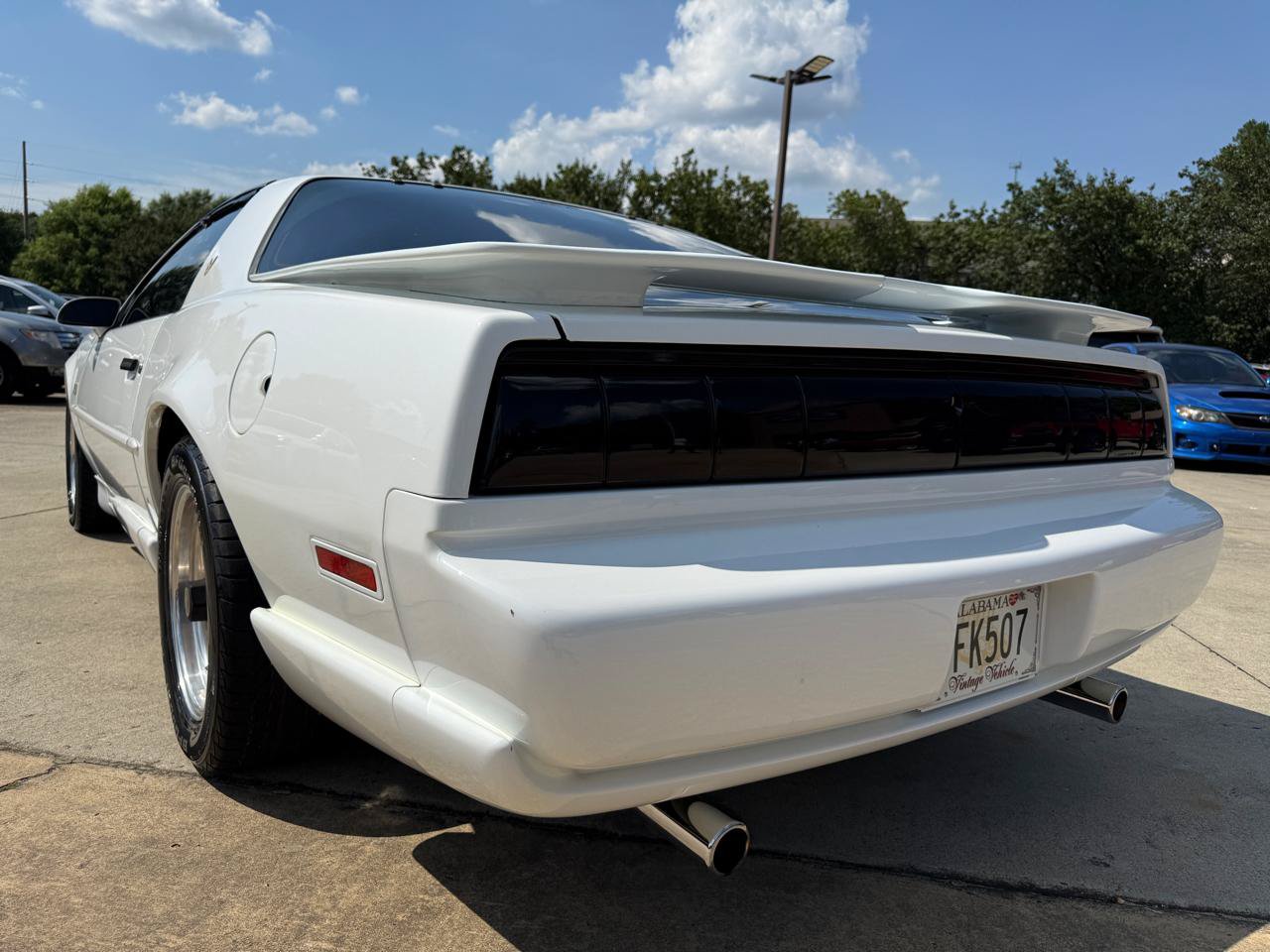 Used 1991 Pontiac Firebird Trans Am RWD image 3