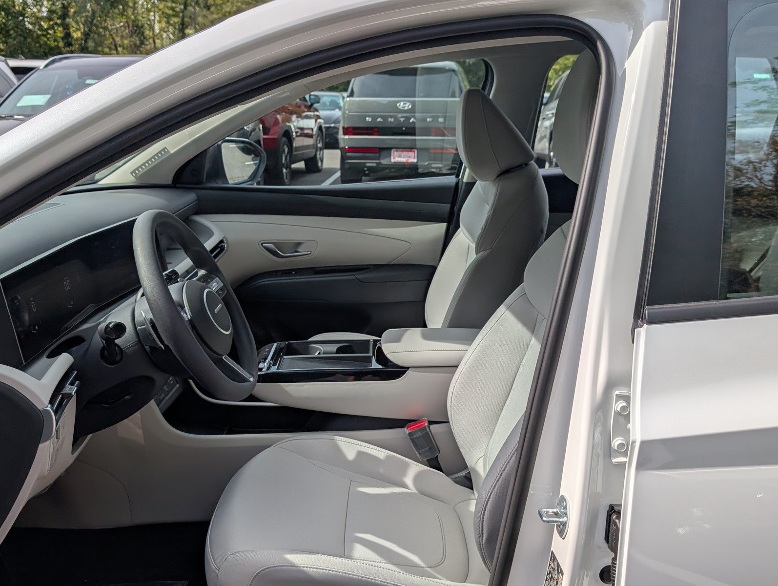 New 2026 Hyundai Tucson Blue SE FWD image 13