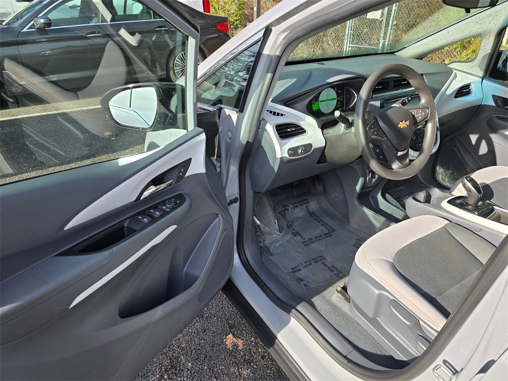 Used 2021 Chevrolet Bolt LT image 18
