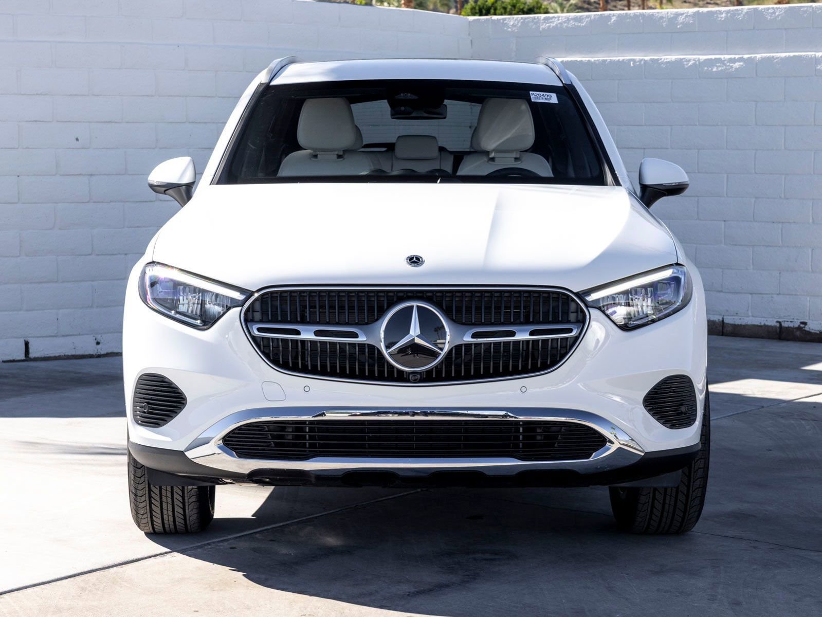 Used 2026 Mercedes-Benz GLC 300 image 4
