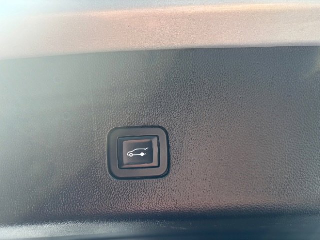 Used 2018 Chevrolet Traverse Premier w/ Redline Edition image 47