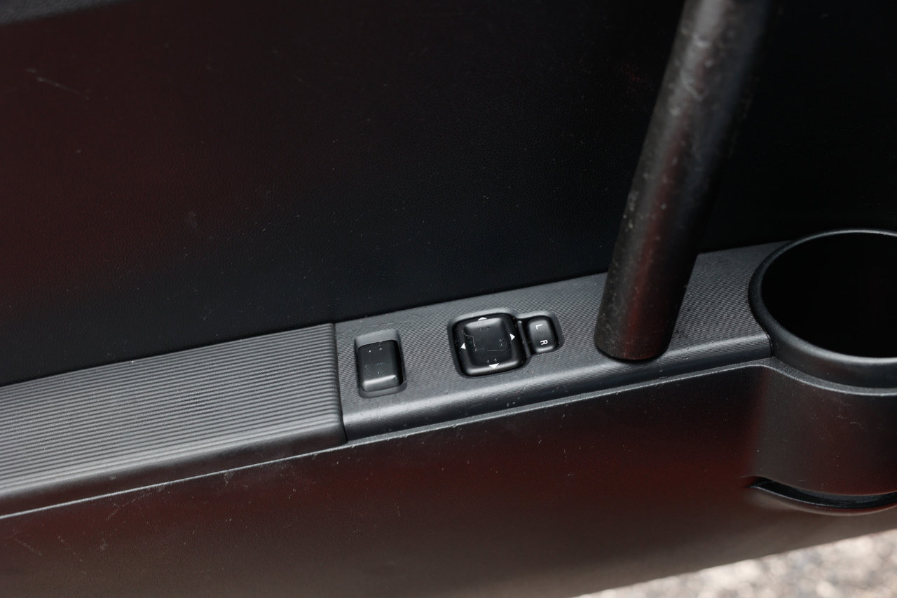 Used 2008 MAZDA MX-5 Miata Touring image 34