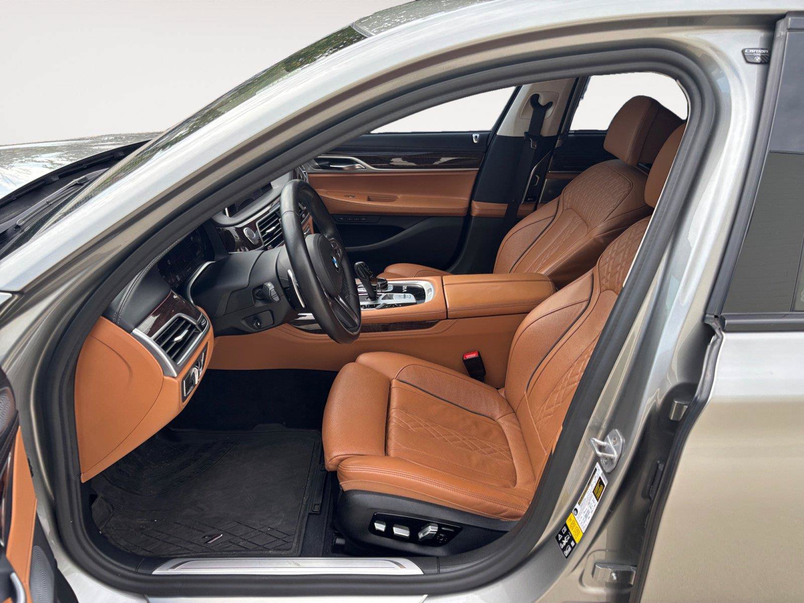 Used 2020 BMW M760i xDrive AWD/4WD image 20