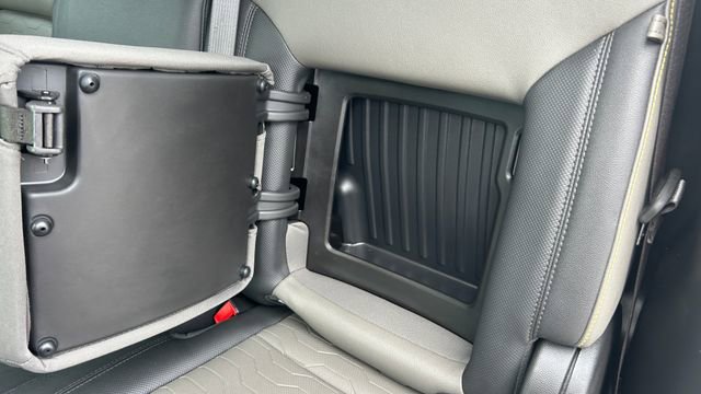 Used 2023 Chevrolet Silverado 1500 ZR2 w/ Technology Package image 38