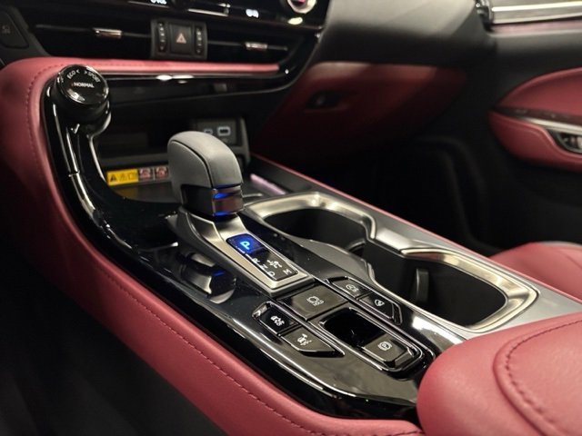 Used 2025 Lexus NX 350 AWD w/ Premium Package image 20