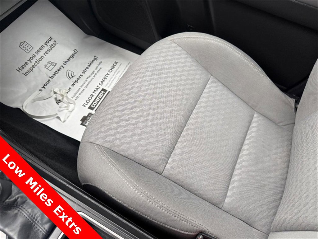 Used 2023 Toyota Tacoma SR image 27