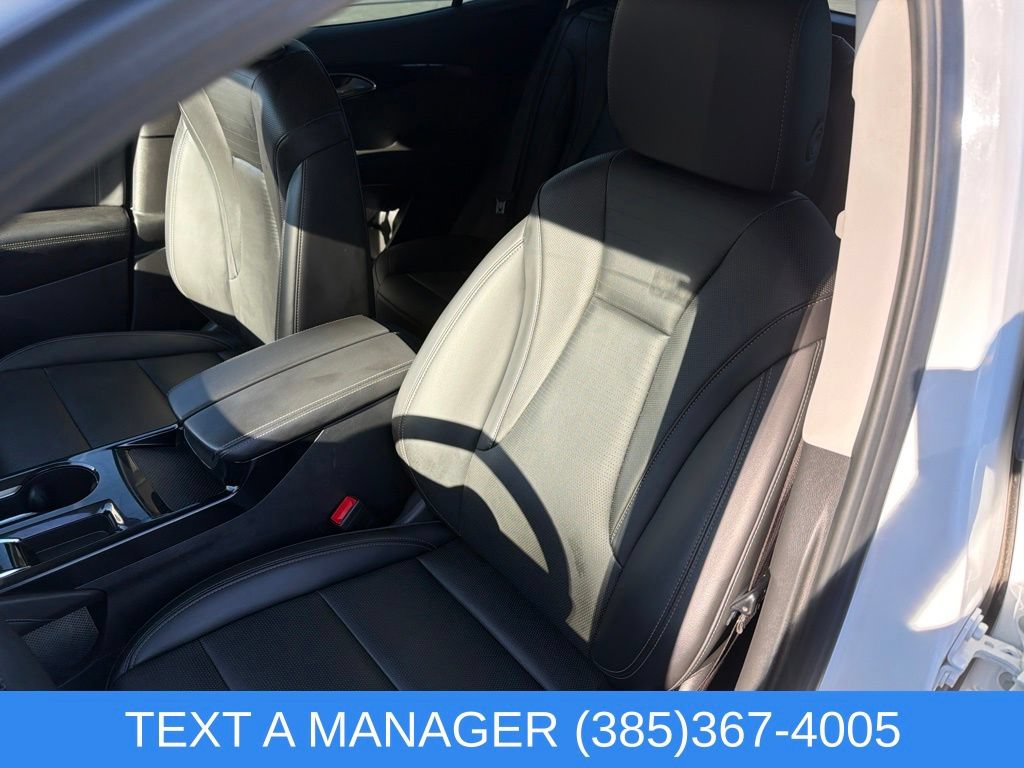 Used 2024 Buick Envision Preferred AWD/4WD image 13