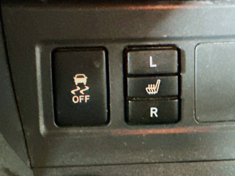 Used 2009 Toyota RAV4 Limited image 21
