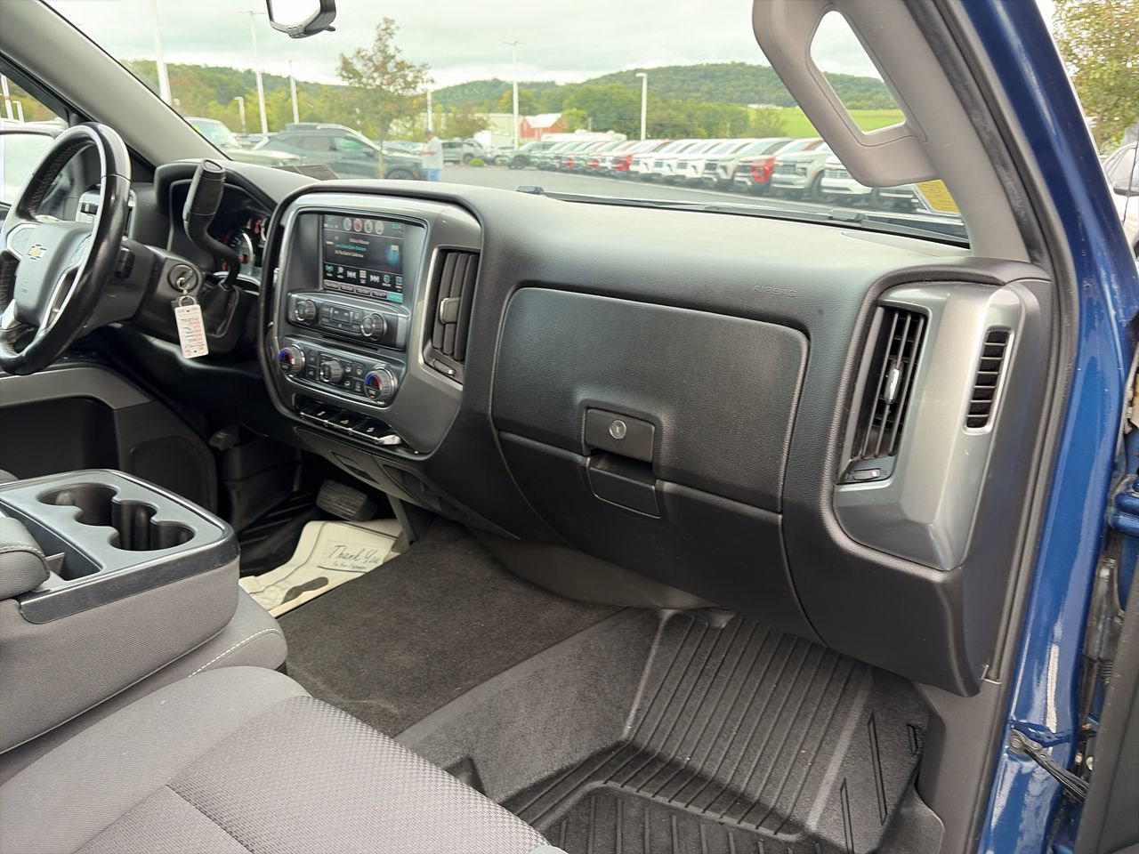 Used 2018 Chevrolet Silverado 1500 LT w/ All Star Edition AWD/4WD image 17