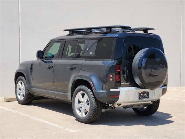 New 2024 Land Rover Defender 110 S image 5