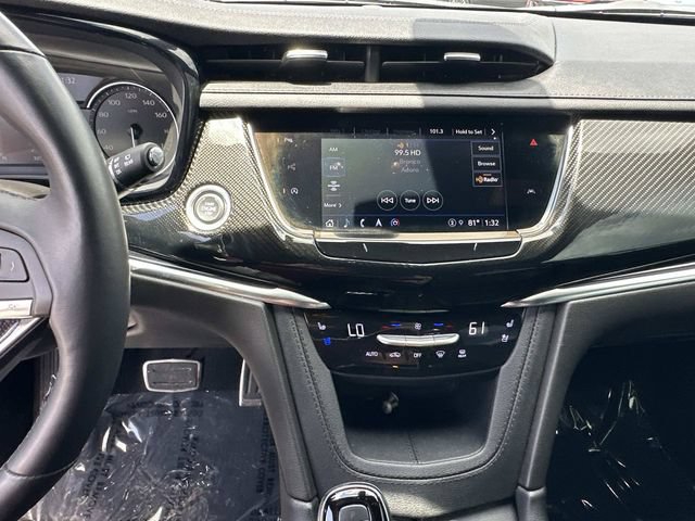 Used 2024 Cadillac XT6 Sport w/ LPO, Onyx Lite Package AWD/4WD image 39