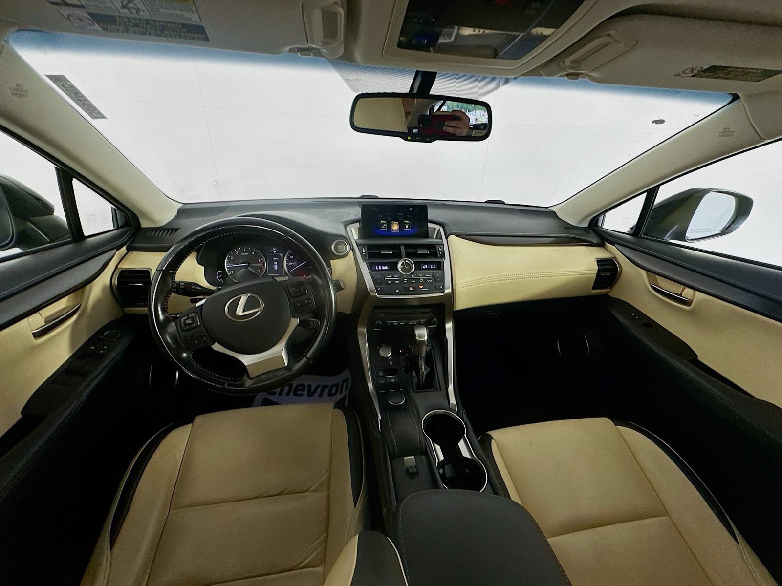 Used 2016 Lexus NX 200t FWD image 21