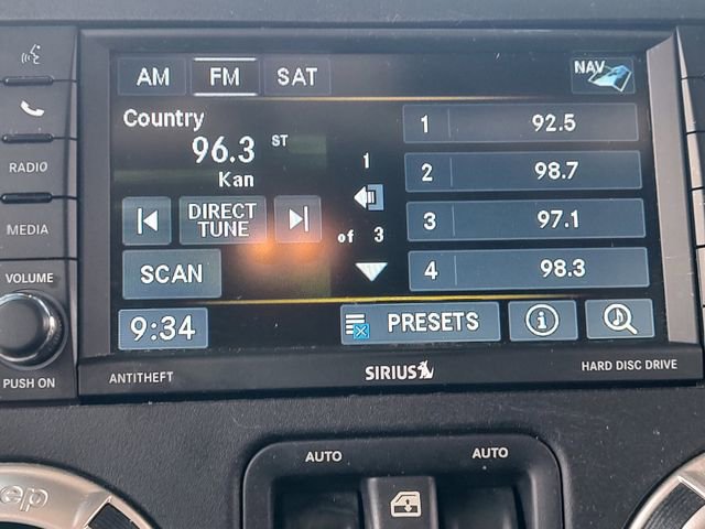 Used 2016 Jeep Wrangler Unlimited Sahara w/ Connectivity Group image 14