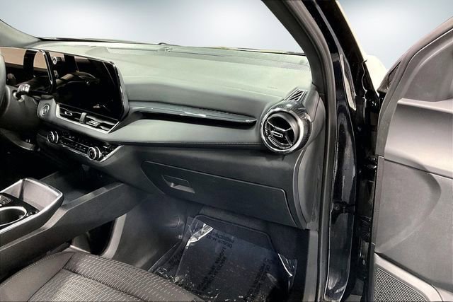 Used 2025 Chevrolet Equinox LT image 24