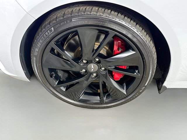 Used 2023 Genesis G70 3.3T w/ Sport Prestige Package image 4