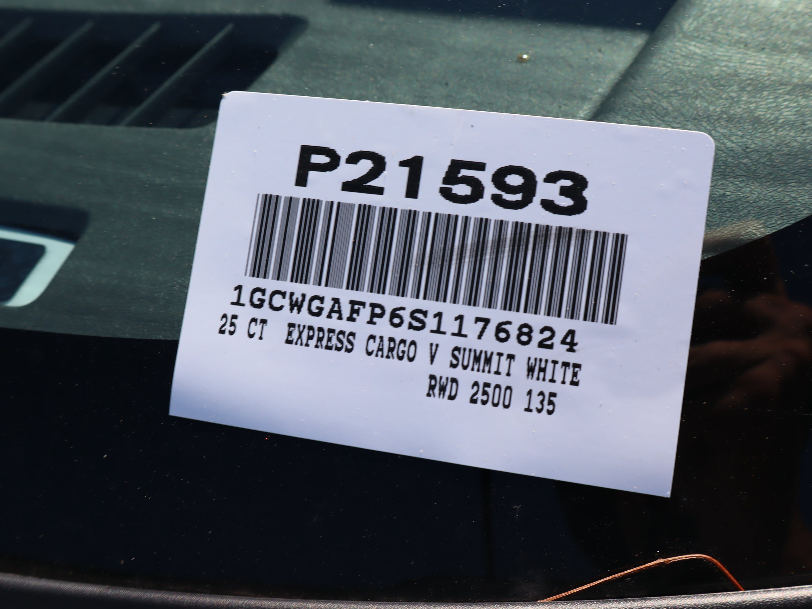 Used 2025 Chevrolet Express 2500 w/ Driver Convenience Package RWD image 34