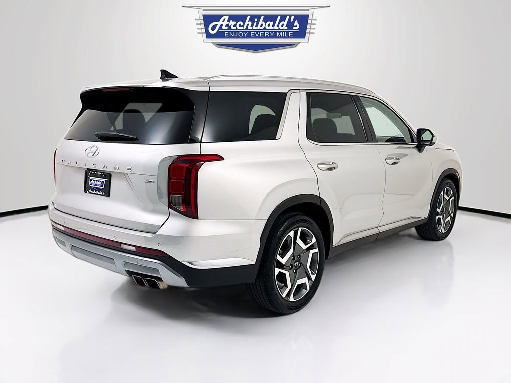 Used 2025 Hyundai Palisade Limited image 7