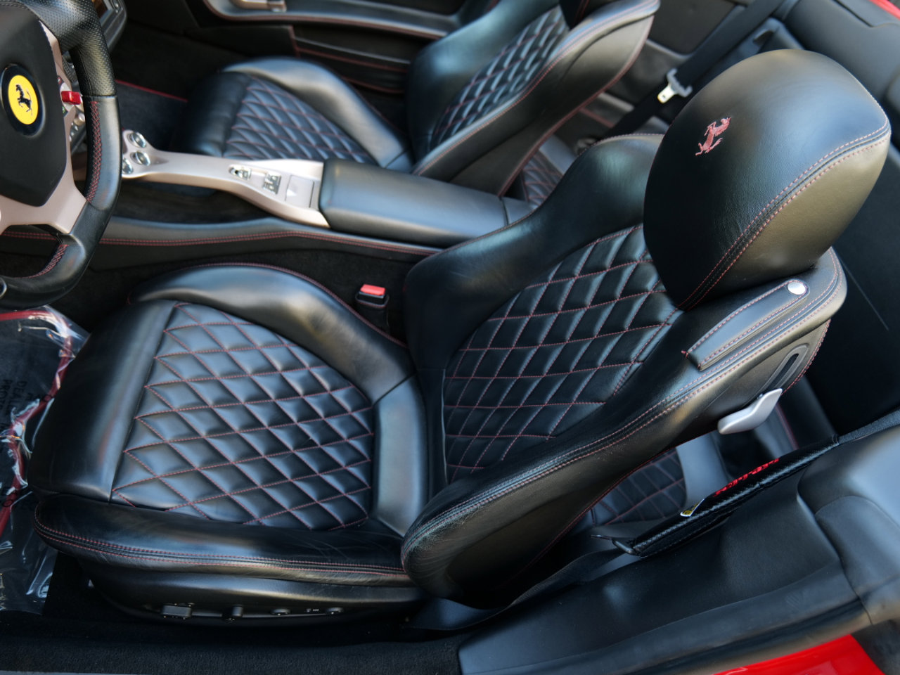 Used 2014 Ferrari California image 15