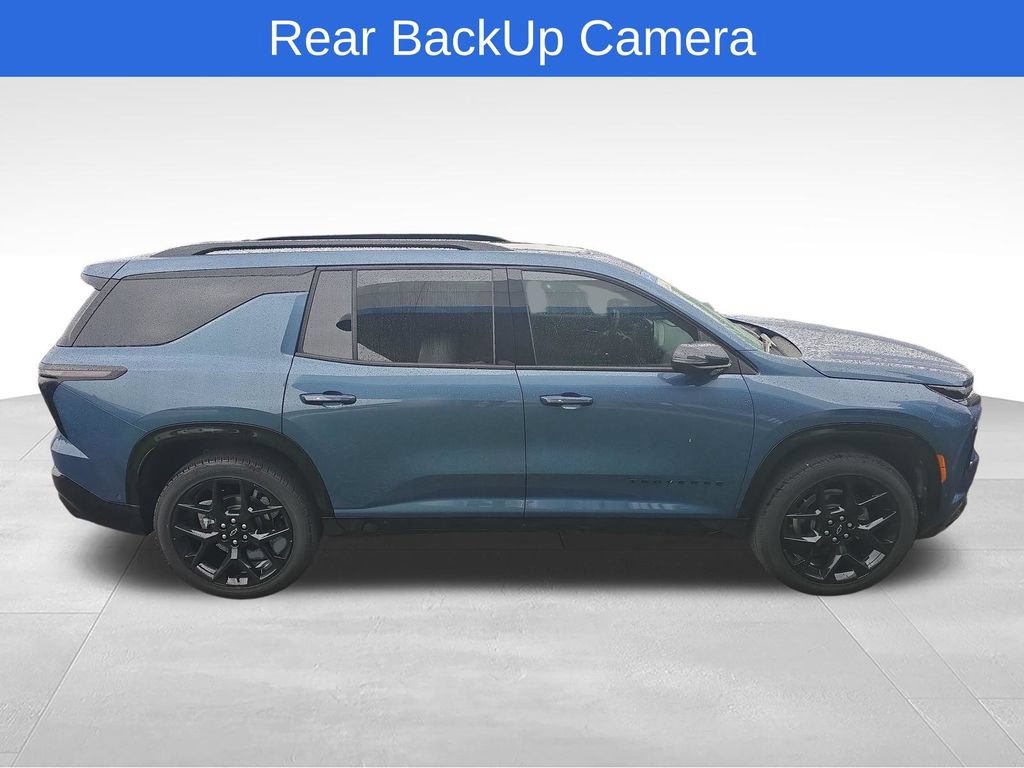 Used 2026 Chevrolet Traverse RS FWD image 7