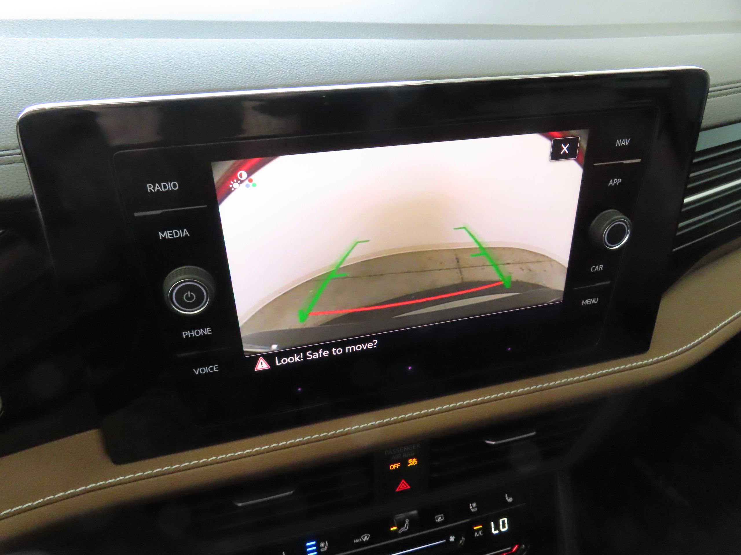 New 2026 Volkswagen Jetta SEL image 18