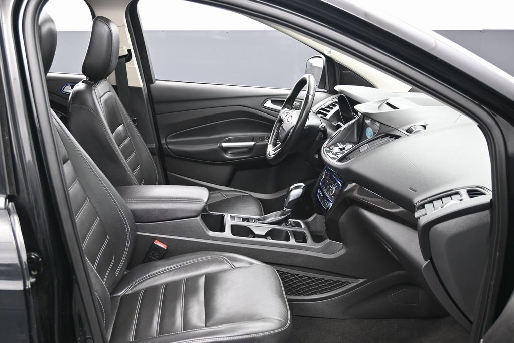 Used 2018 Ford Escape Titanium image 37