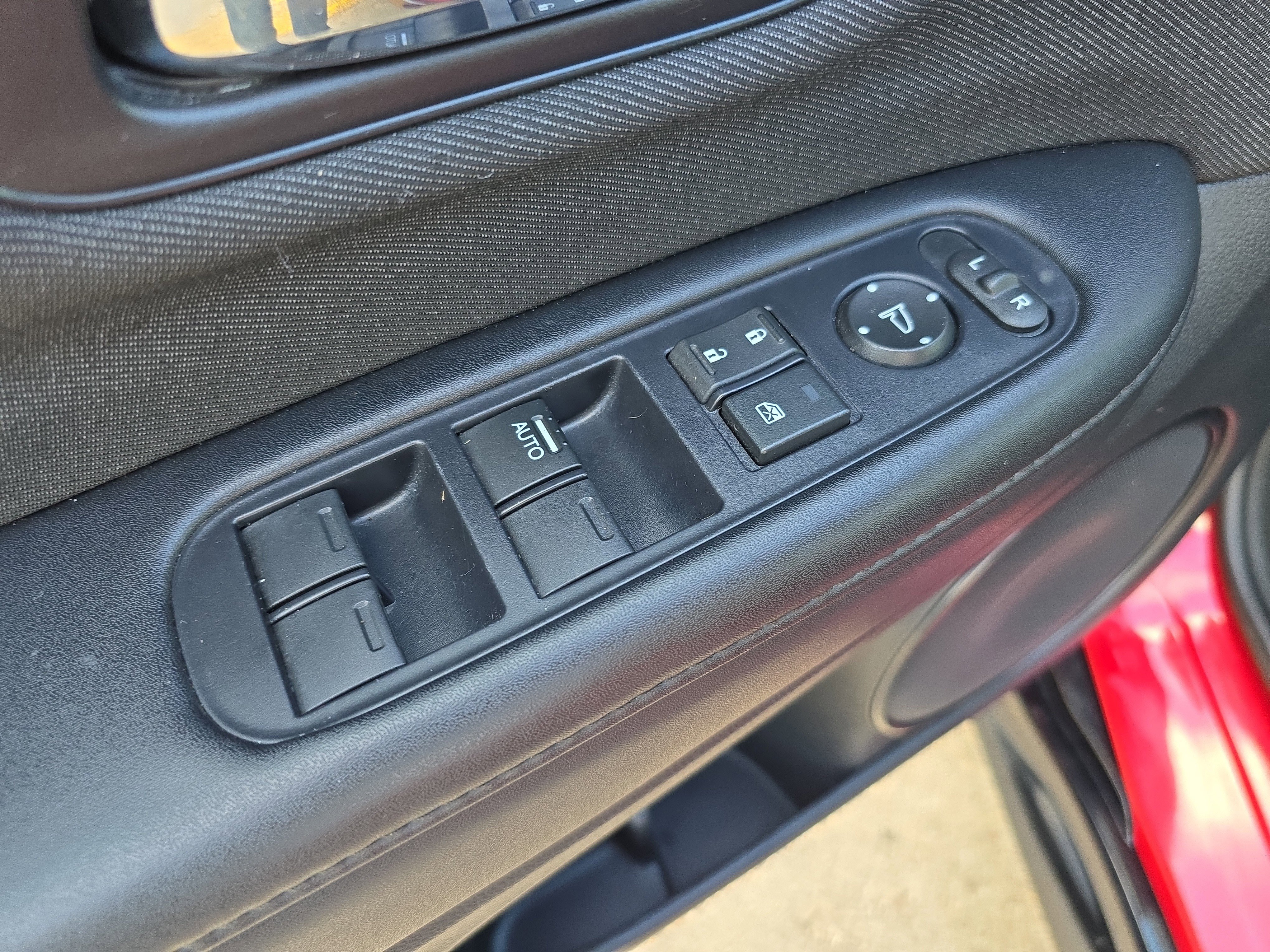 Certified 2019 Honda HR-V Sport image 14