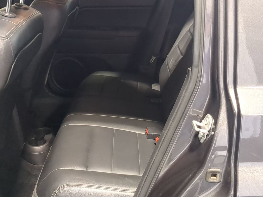 Used 2017 Jeep Patriot High Altitude FWD image 24