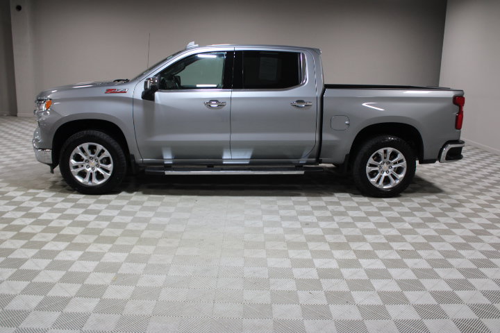 Used 2026 Chevrolet Silverado 1500 LTZ AWD/4WD image 7