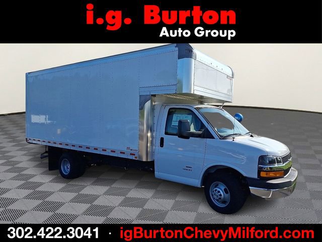 New 2024 Chevrolet Express 4500 Extended w/ Power Convenience Package