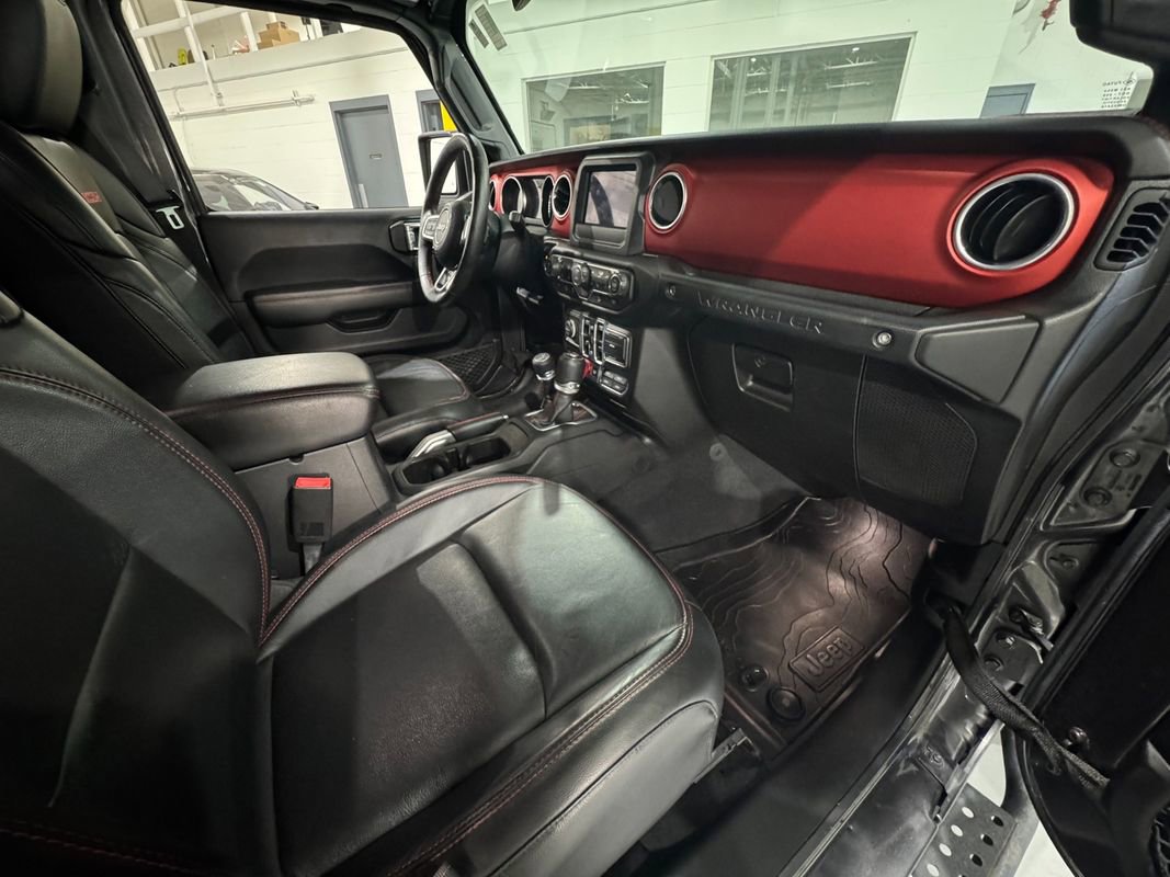 Used 2018 Jeep Wrangler Unlimited Rubicon w/ LED Lighting Group image 37