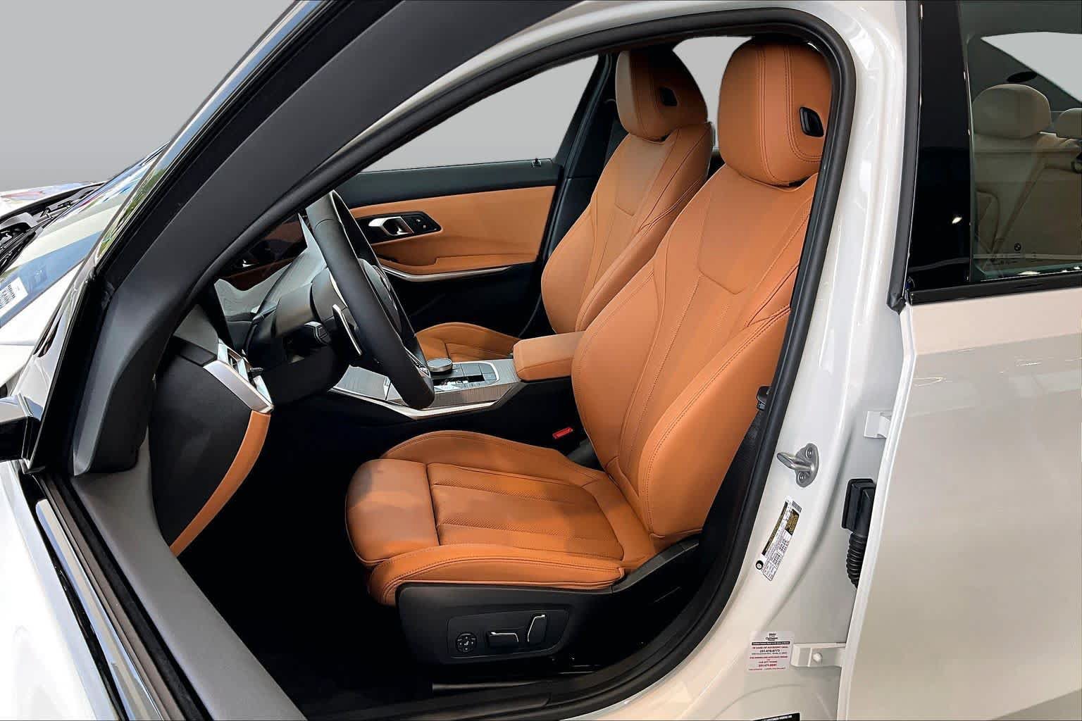 New 2026 BMW 330i Sedan w/ M Sport Package RWD image 9