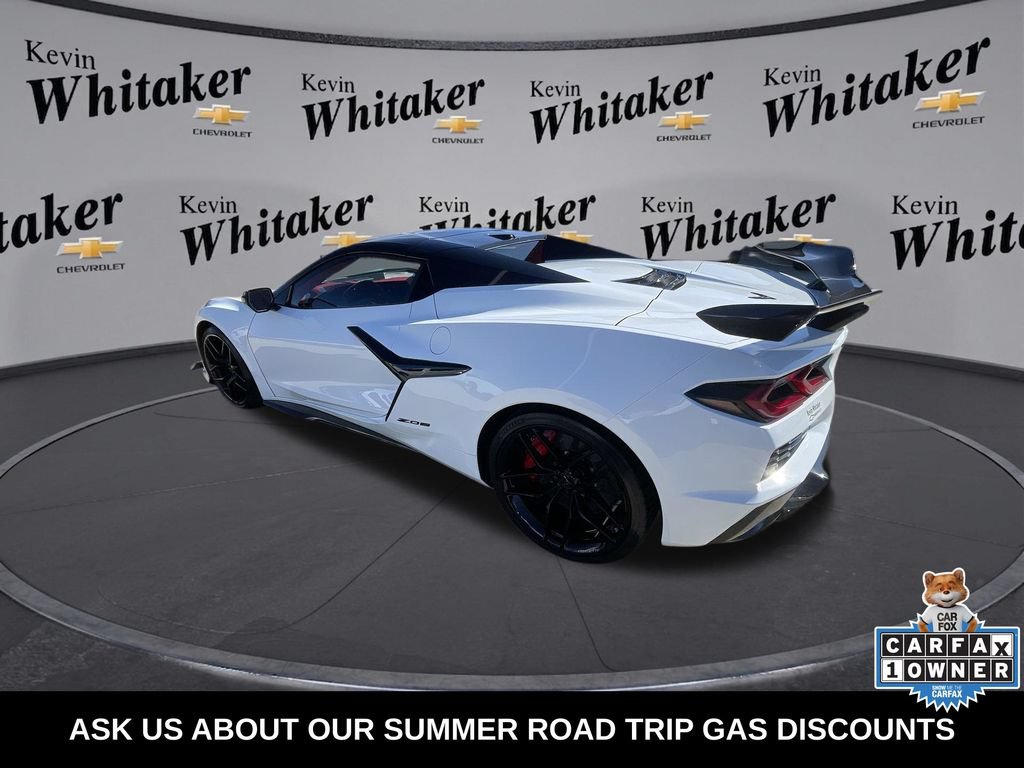 Used 2026 Chevrolet Corvette Z06 RWD image 7