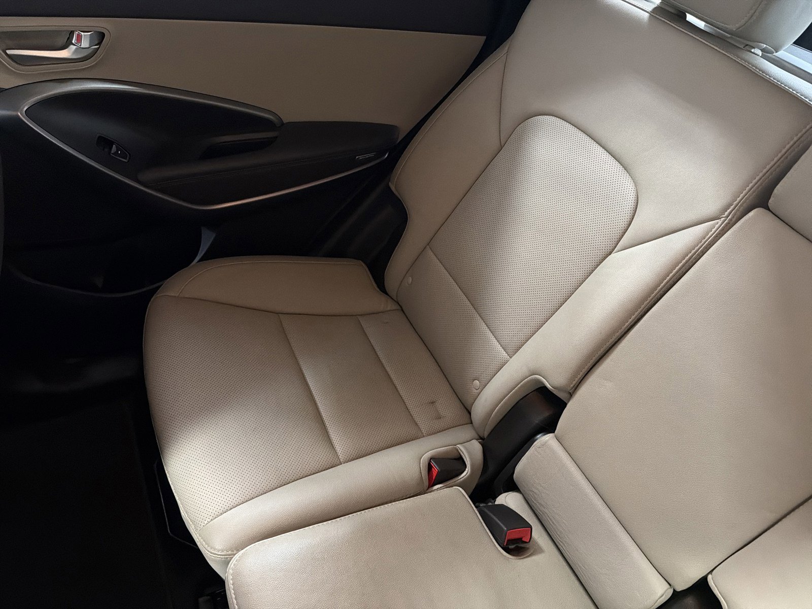 Used 2017 Hyundai Santa Fe Sport image 28