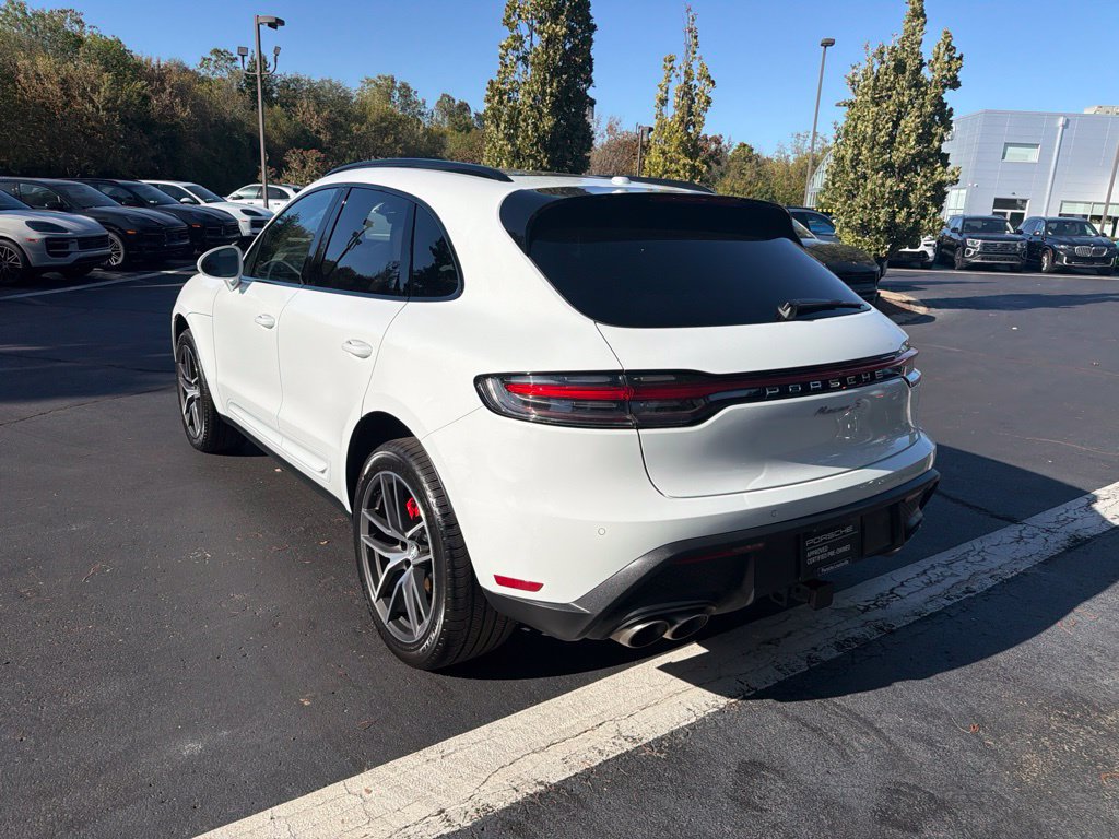 Certified 2026 Porsche Macan S AWD/4WD image 3