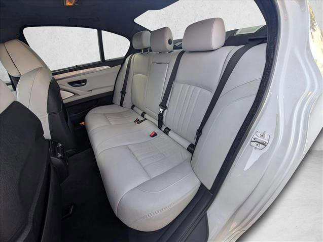 Used 2016 BMW M5 RWD image 18