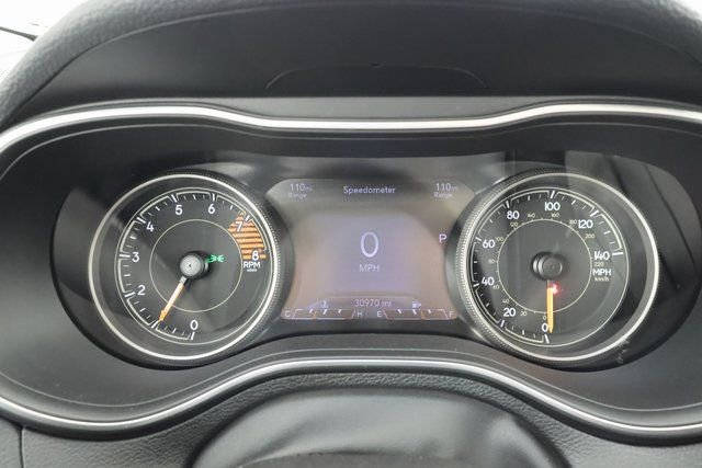 Used 2022 Jeep Cherokee Limited image 12