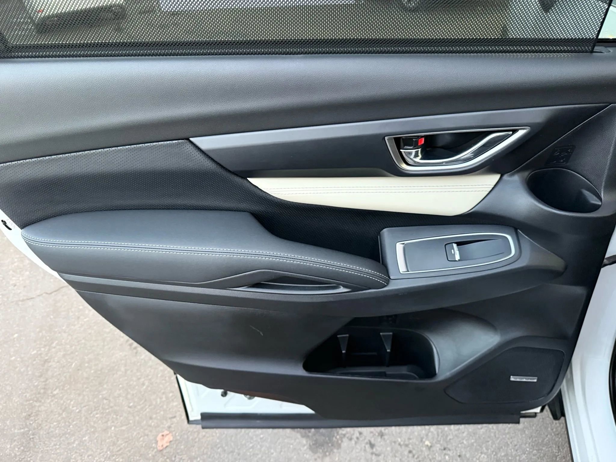 Used 2021 Subaru Ascent Limited w/ Technology Package image 17