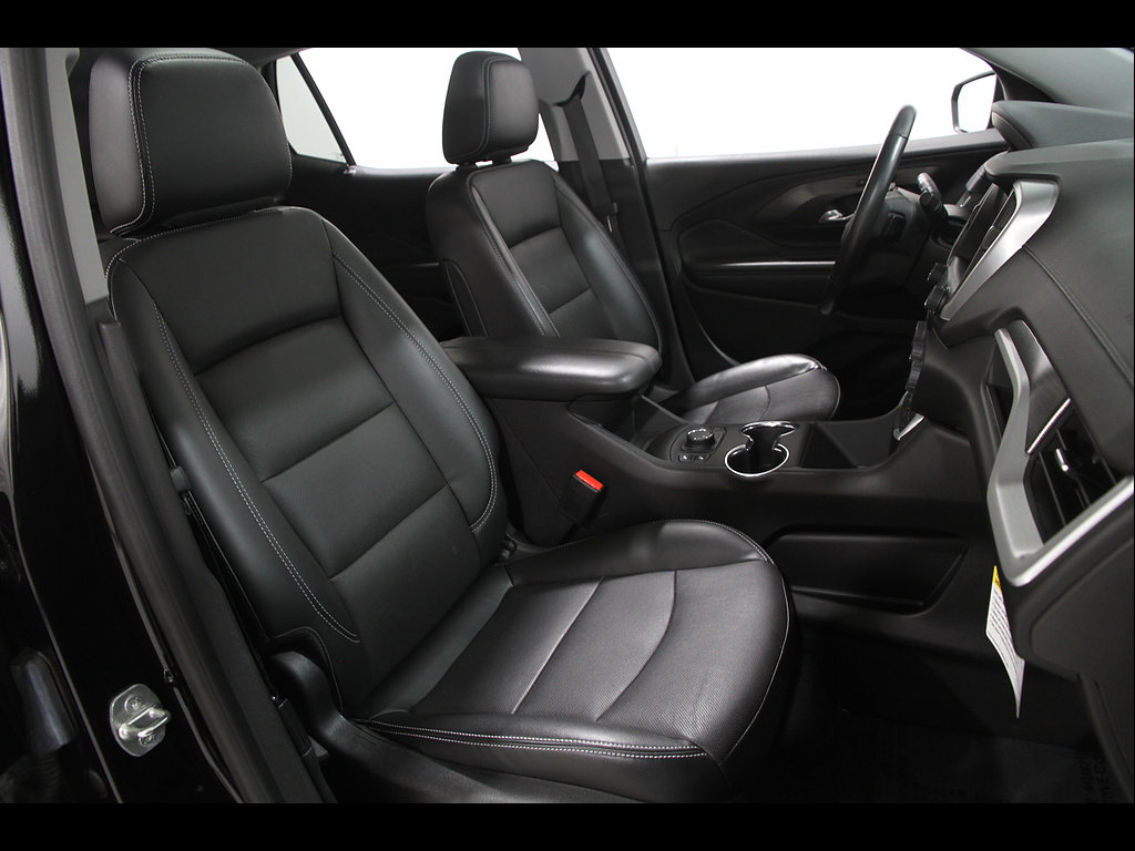 Certified 2022 GMC Terrain SLT w/ Infotainment Package II AWD/4WD image 17