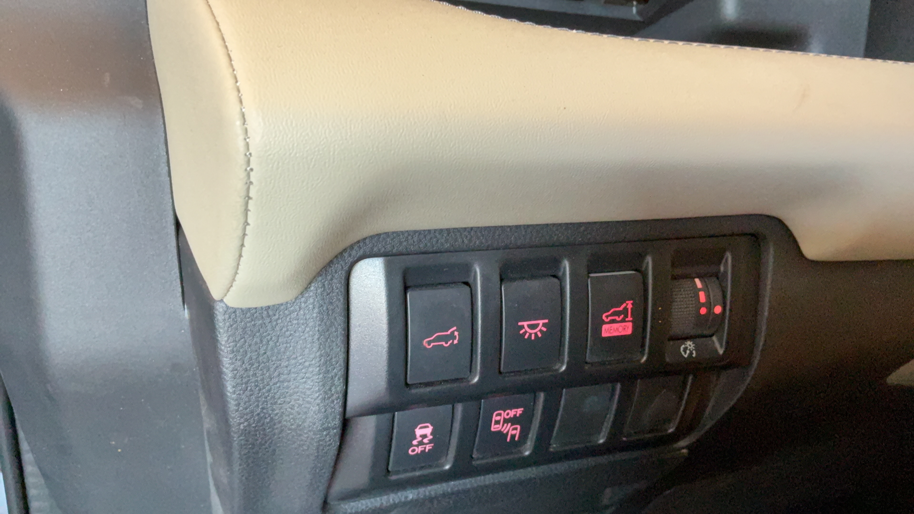 Used 2021 Subaru Ascent Limited w/ Popular Package #2A AWD/4WD image 19