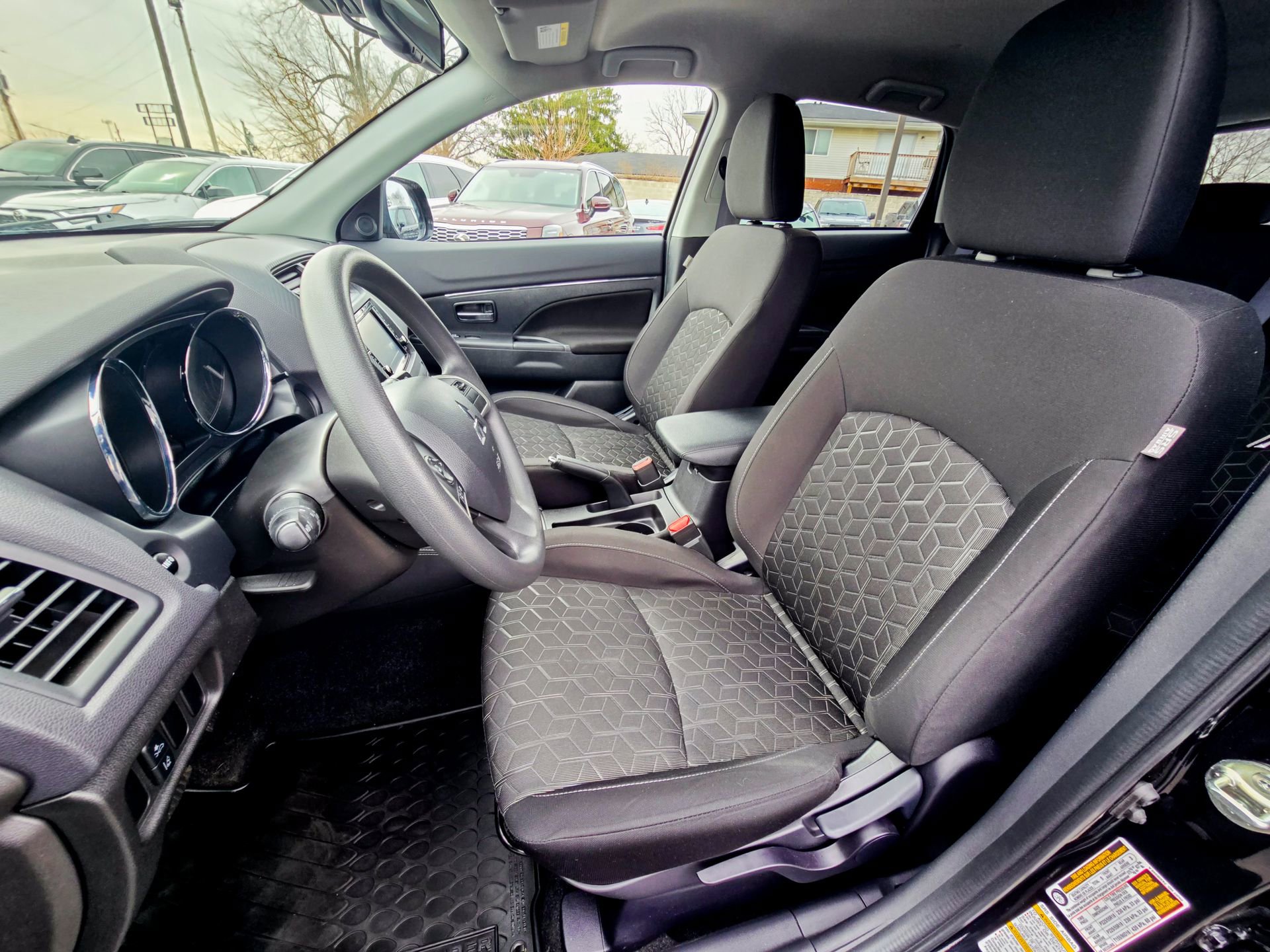 Used 2024 Mitsubishi Outlander Sport LE image 27