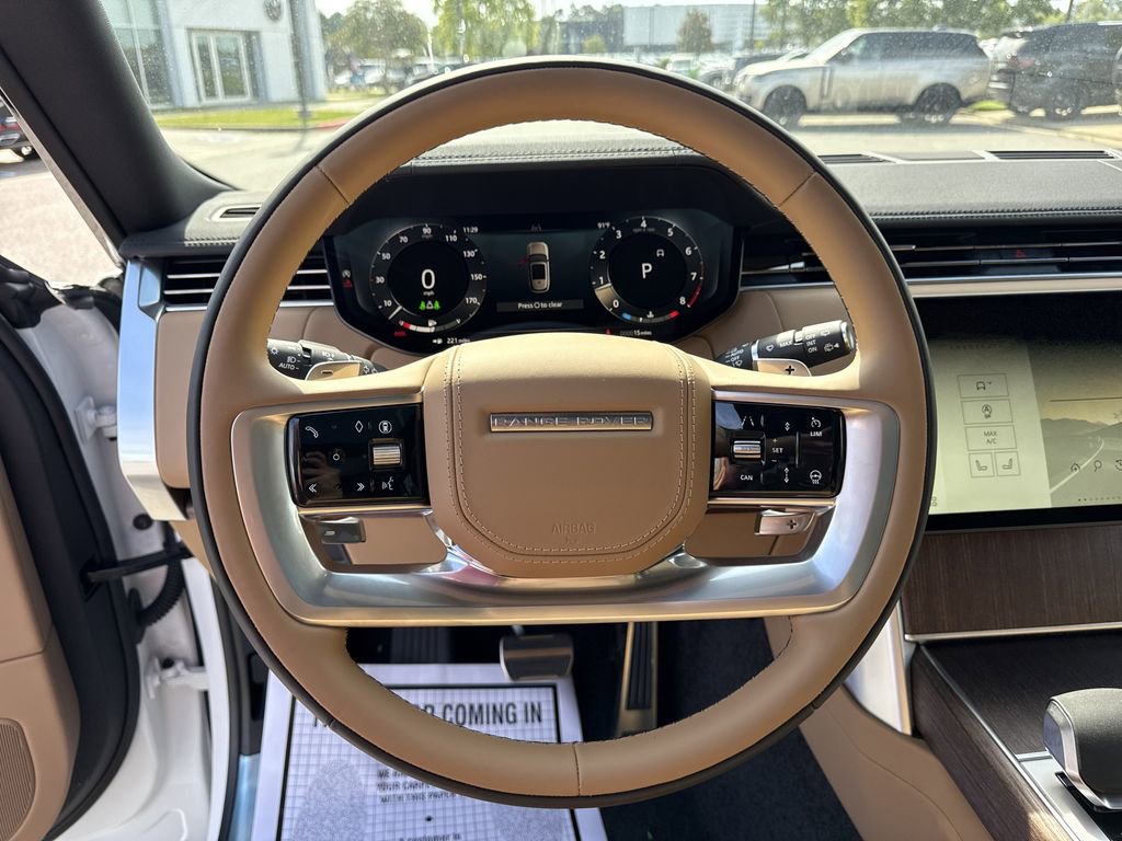 New 2025 Land Rover Range Rover SE image 22