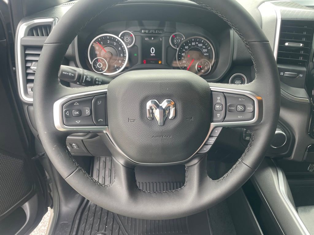 New 2026 RAM 1500 4x4 Crew Cab image 13