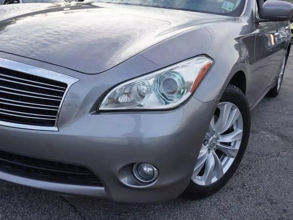 Used 2011 INFINITI M37 w/ Premium Pkg RWD image 21