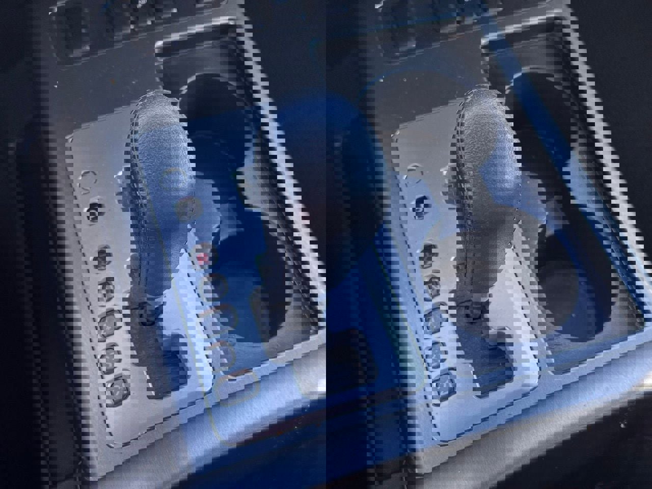 Used 2011 Nissan Armada SV image 33