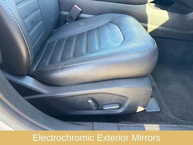 Used 2014 Ford Fusion SE w/ Equipment Group 202A image 18